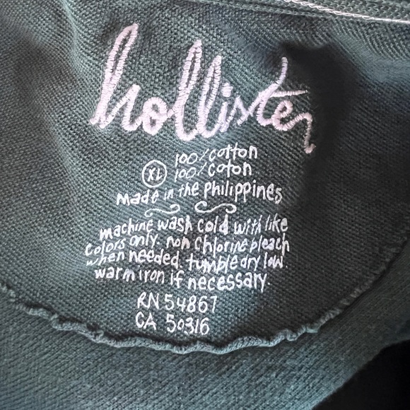 3/$12 Green Hollister Polo - Picture 3 of 3